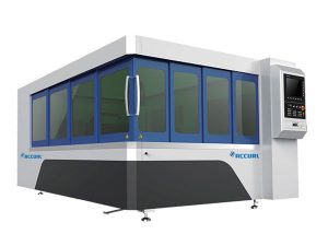 లైట్ పాత్ సిస్టమ్తో 500w మెటల్ ఫైబర్ లేజర్ కటింగ్ మెషిన్ బ్లేడ్ టేబుల్